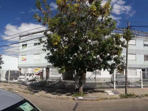 DEPARTAMENTO EN VENTA DOS AMBIENTES MORON