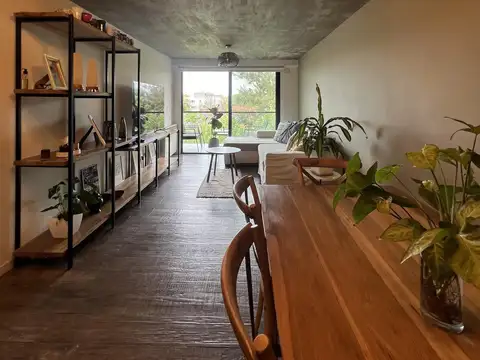 Departamento en Venta con 3 cocheras