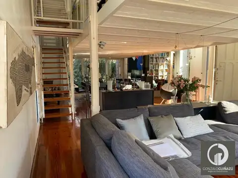Casa 12 ambientes con 7 baños