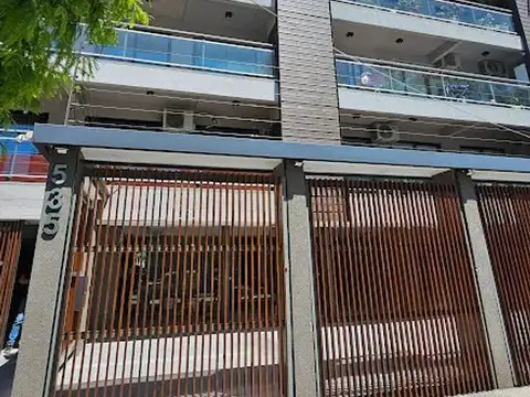 Colon 500, Piso 2°