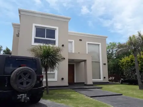 CASA EN VENTA EN SAN LUCAS - MAROTO PROPIEDADES- VENDE-SAN LUCAS VILLAGE