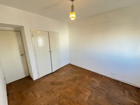 Departamento en Alquiler en Villa Luro, $ 700.000