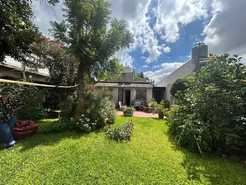VENTA CASA FLORENCIO VARELA - 3 AMBIENTES