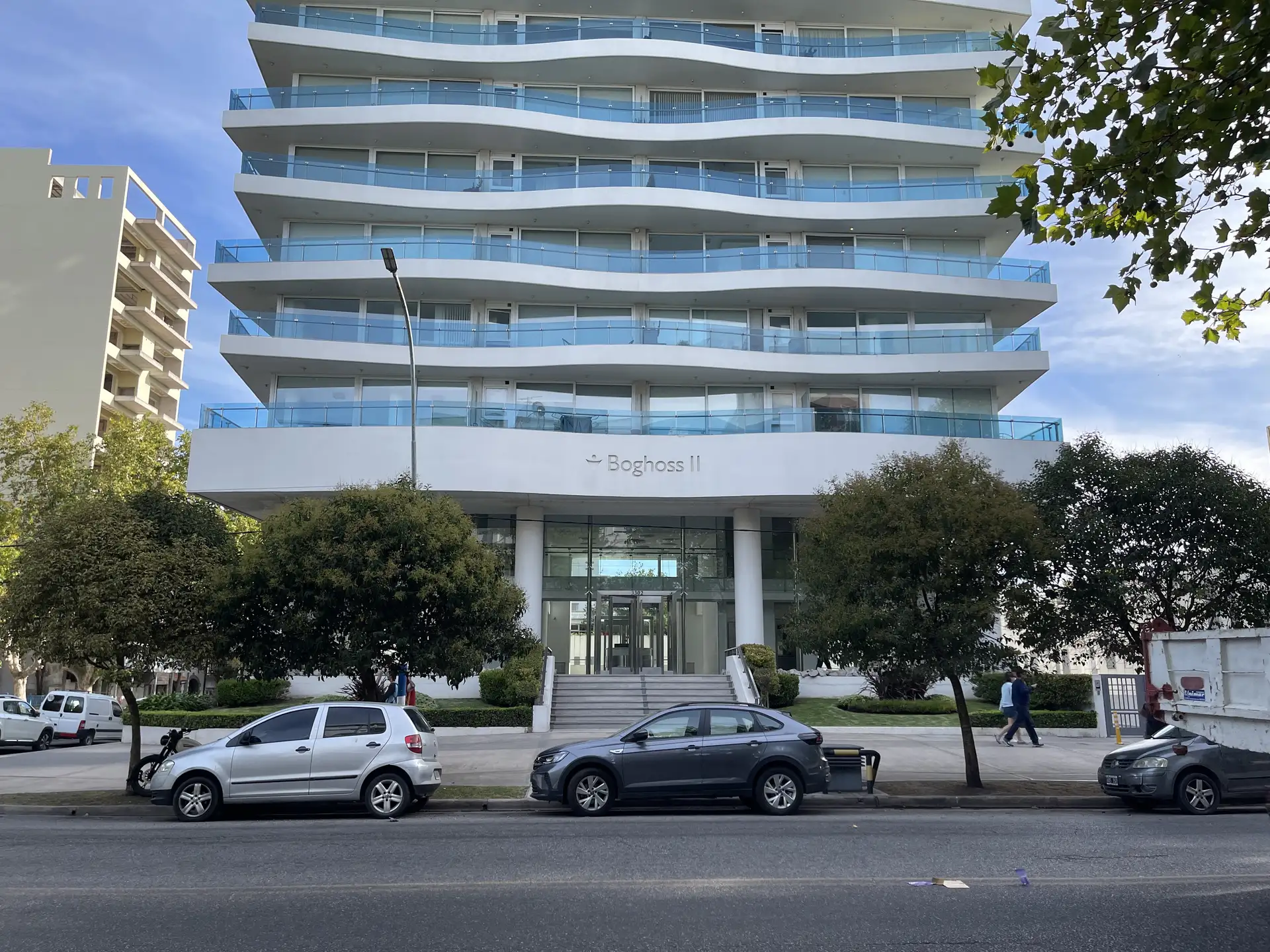 Depto 3 amb, 88m² con cochera y balcón — La Perla Sur
