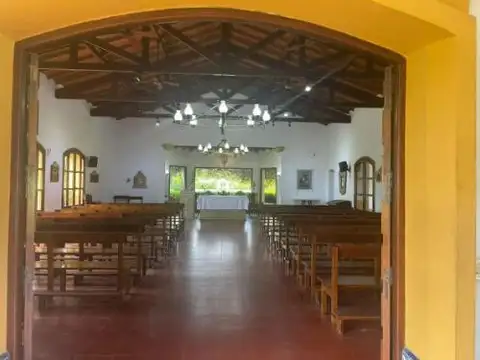 Terreno en Venta 2  mts Fondo