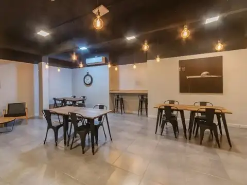 Departamento en Venta en Parque Chacabuco, USD 77.000