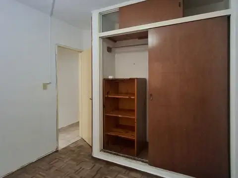 Departamento 5 ambientes con 1 baño