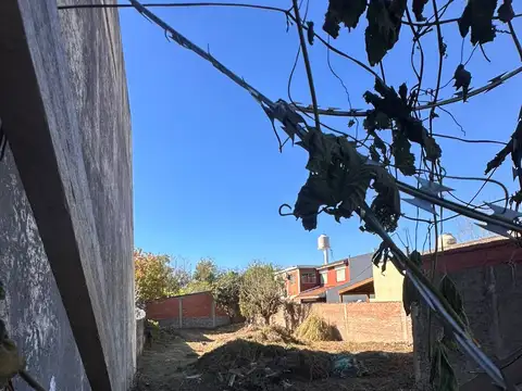 Terreno en Venta en Gregorio de Laferrere, USD 110.000