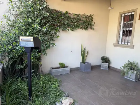 Casa en Venta en Paso del Rey, USD 72.000