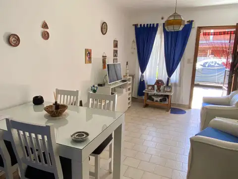 Depto Tipo Casa en Venta 25 años