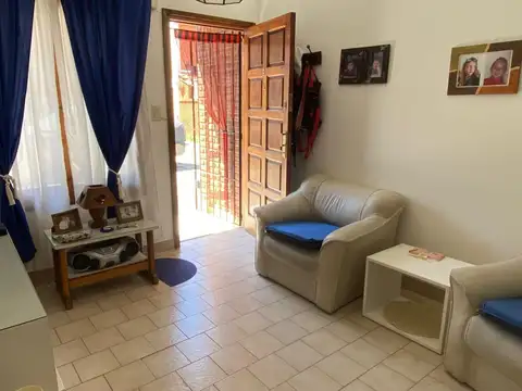 Depto Tipo Casa en Venta con 1 cocheras