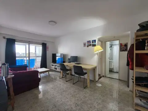Amadeo Jacques 7000, Piso 7