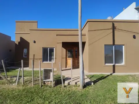 Depto Tipo Casa en Venta de 2 dormitorios