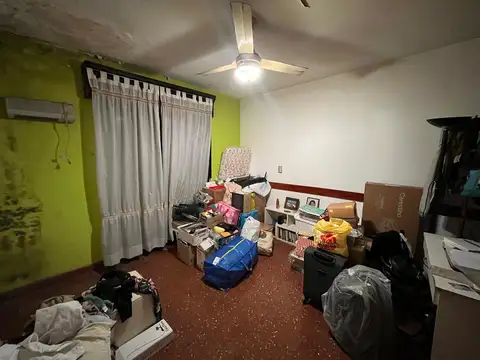 Casa en Venta en Isidro Casanova, USD 100.000