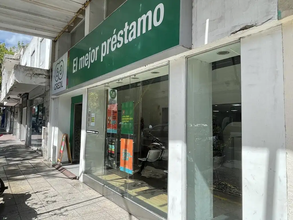 Belgrano 2990, entre H. Yrigoyen y La Rioja