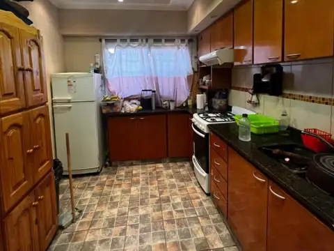 Casa 3 ambientes con 2 baños