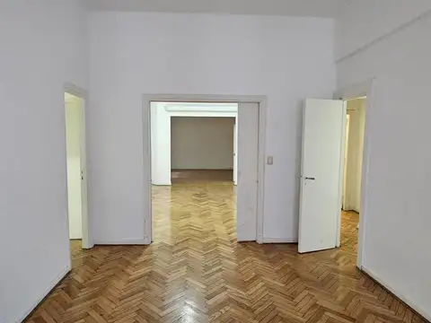 Oficina en Alquiler en Recoleta, $ 1.900.000