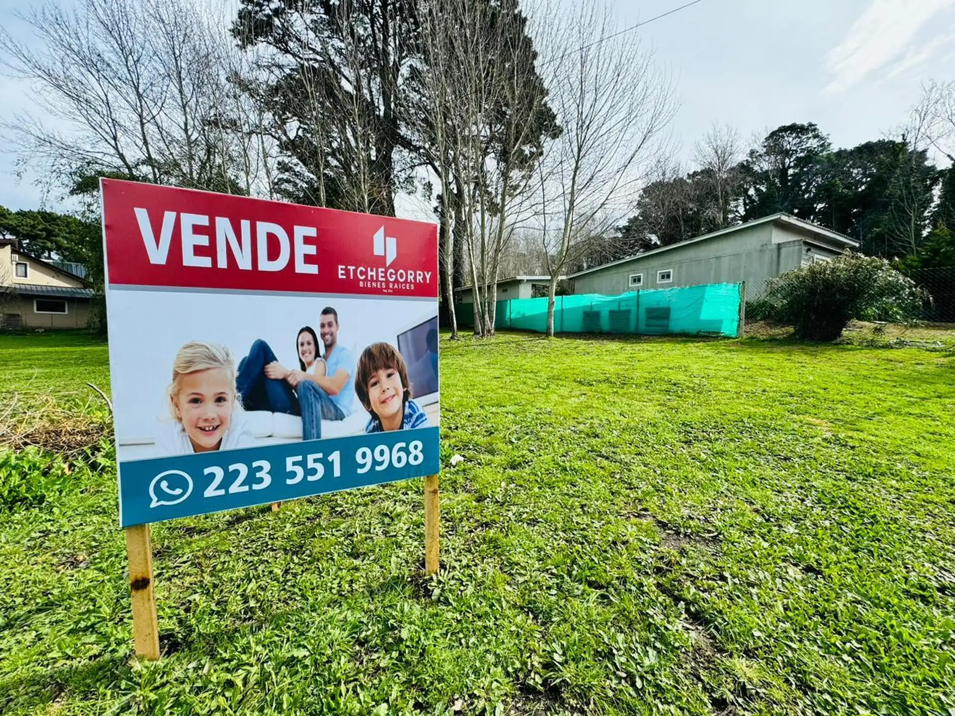 Terreno 600m² en Sierra de los Padres, plano y escriturado
