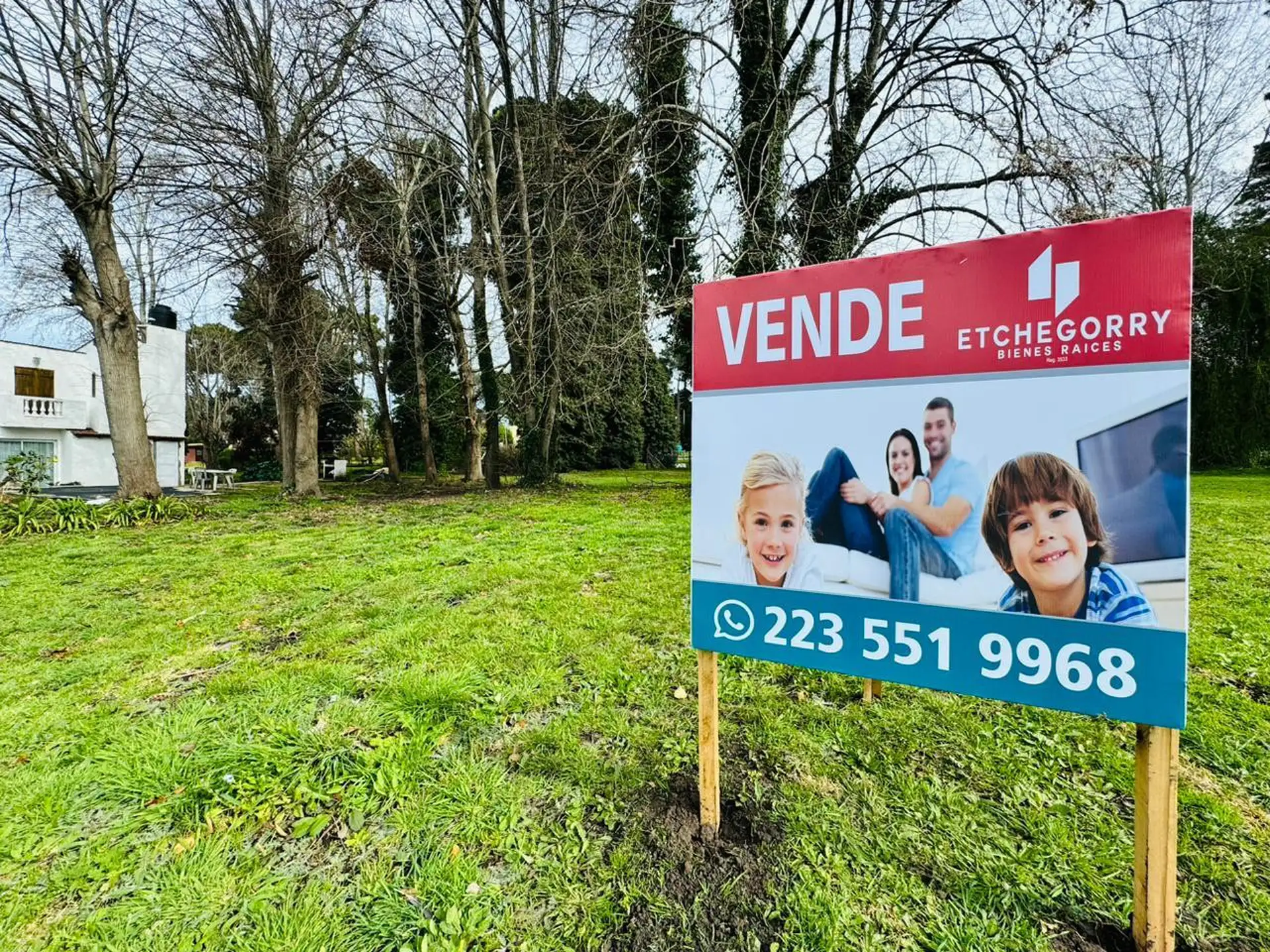 Terreno 600m² en Sierra de los Padres, plano y escriturado