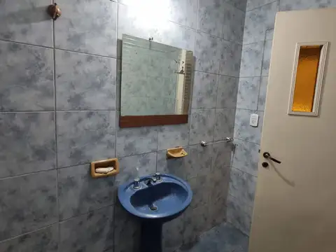 Casa en Alquiler en Villa Gobernador Galvez, $ 480.000