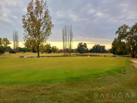 Venta | Inmejorable lote con vista al green de golf en Campo Grande | Bayugar Negocios Inmobiliarios