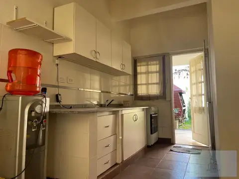 Casa en Venta con 6 cocheras
