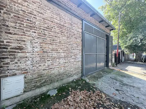 Galpón en Tiro Suizo