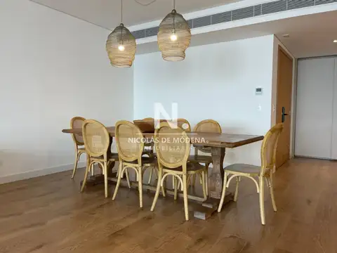 Departamento en Alquiler de 4 ambientes