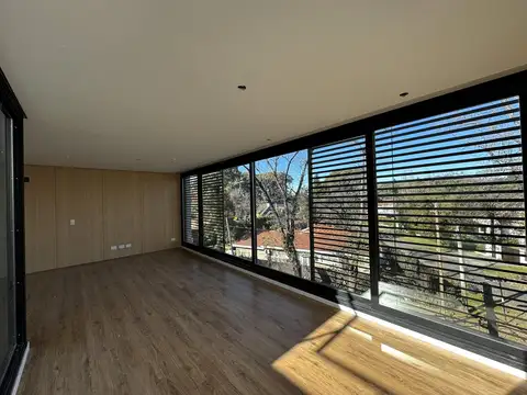 Departamento en Alquiler en Fisherton, $ 1.100.000