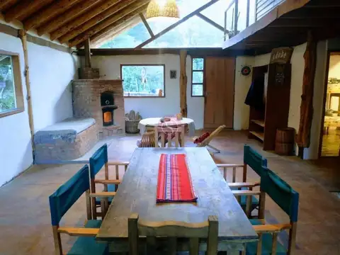 Casa 4 ambientes con 1 baño