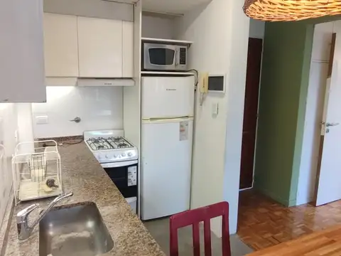 Departamento en Alquiler en Villa del Parque, $ 700.000