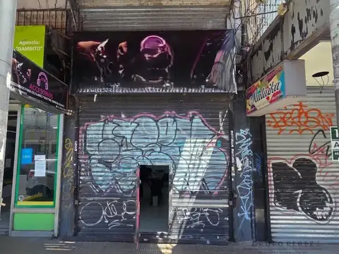 Local en Alquiler en Moron, $ 2.700.000