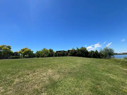 Venta Lote Terreno al agua, Barrio Marinas, Puertos del Lago, Escobar