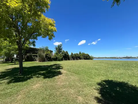 Terreno en Venta en Puertos - Barrio Marinas, USD 360.000