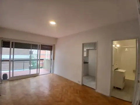 Departamento en Alquiler en Acassuso, $ 700.000