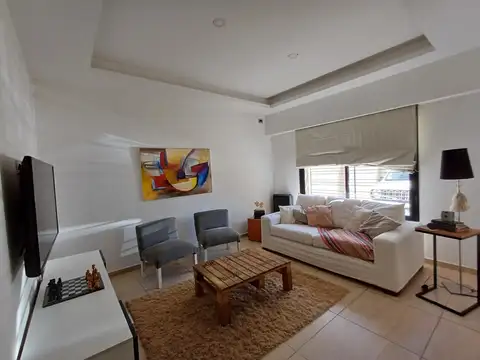 Casa en Venta en Chilavert, USD 230.000