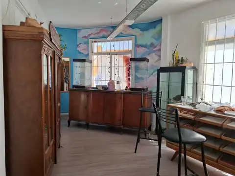 Oficina 6 ambientes con 3 baños