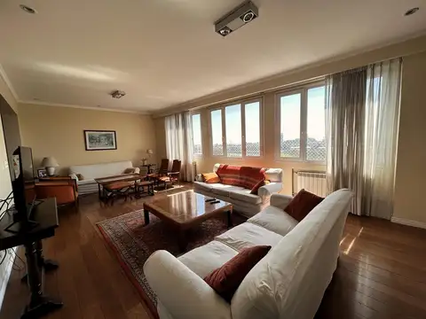 Alquiler Departamento 5 AMBIENTES CON TERRAZA Y COCHERA Recoleta