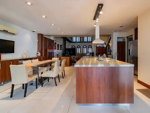Avenida Rivadavia 8600