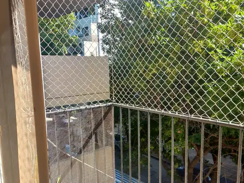 Departamento un ambiente con balcón en alquiler en Lomas de Nuñez