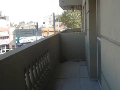 ALQUILER 2 AMBIENTES AL FRENTE!!