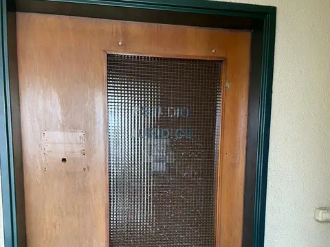 Luminosa Oficina Apto Profesional, piso alto – Microcentro, a pasos de Tribunales