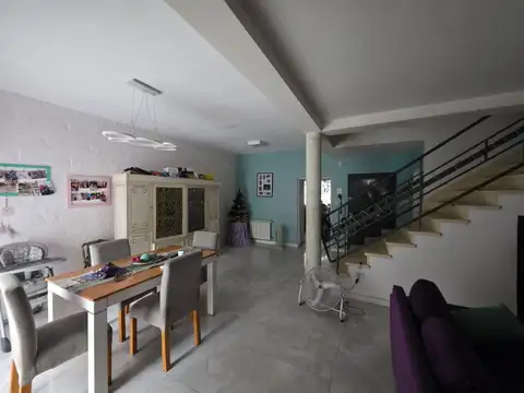 Casa en Venta en Villa Sarmiento, USD 260.000