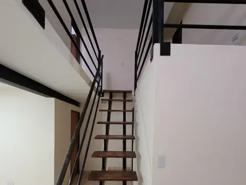 Depto Tipo Casa en Alquiler de 2 dormitorios