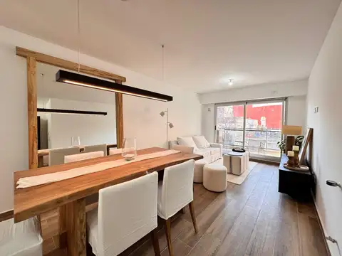 VENTA: Departamento a estrenar de dos dormitorios con balcón al norte y cochera. Lourdes, Rosario