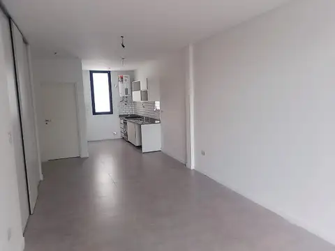 Departamento en Alquiler en Chacarita, $ 600.000