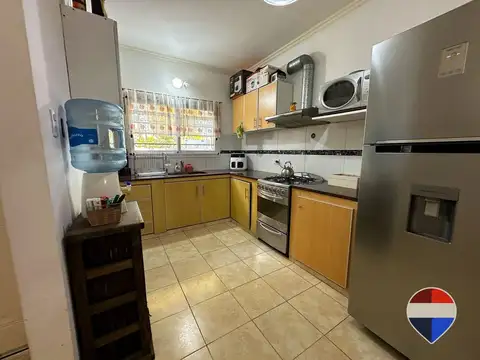 Casa 5 ambientes con 3 baños