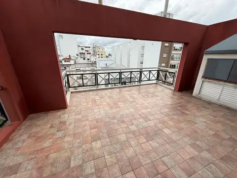 Oficina tipo duplex en alquiler 24 meses