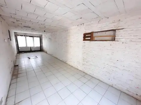 Casa en Venta en Castelar Sur, USD 52.000