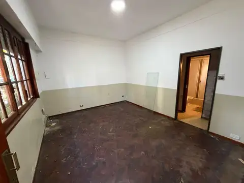 Depto Tipo Casa en Venta 40 años